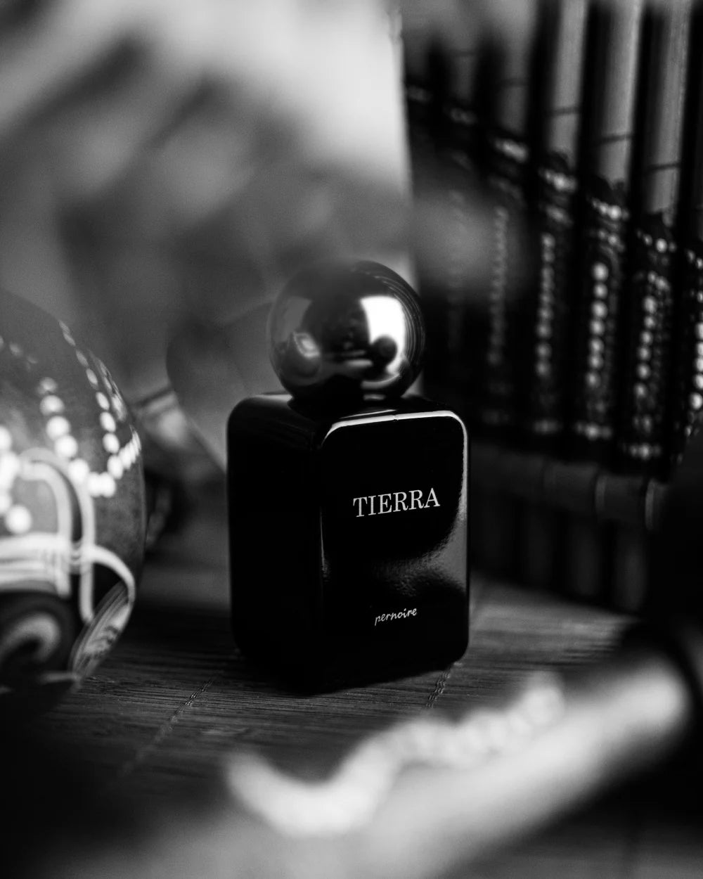 Tierra by Pernoire