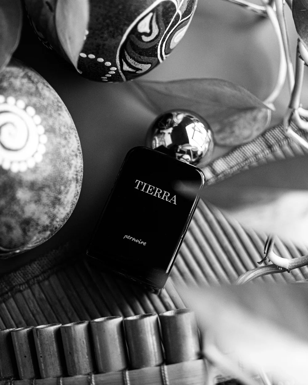 Tierra by Pernoire