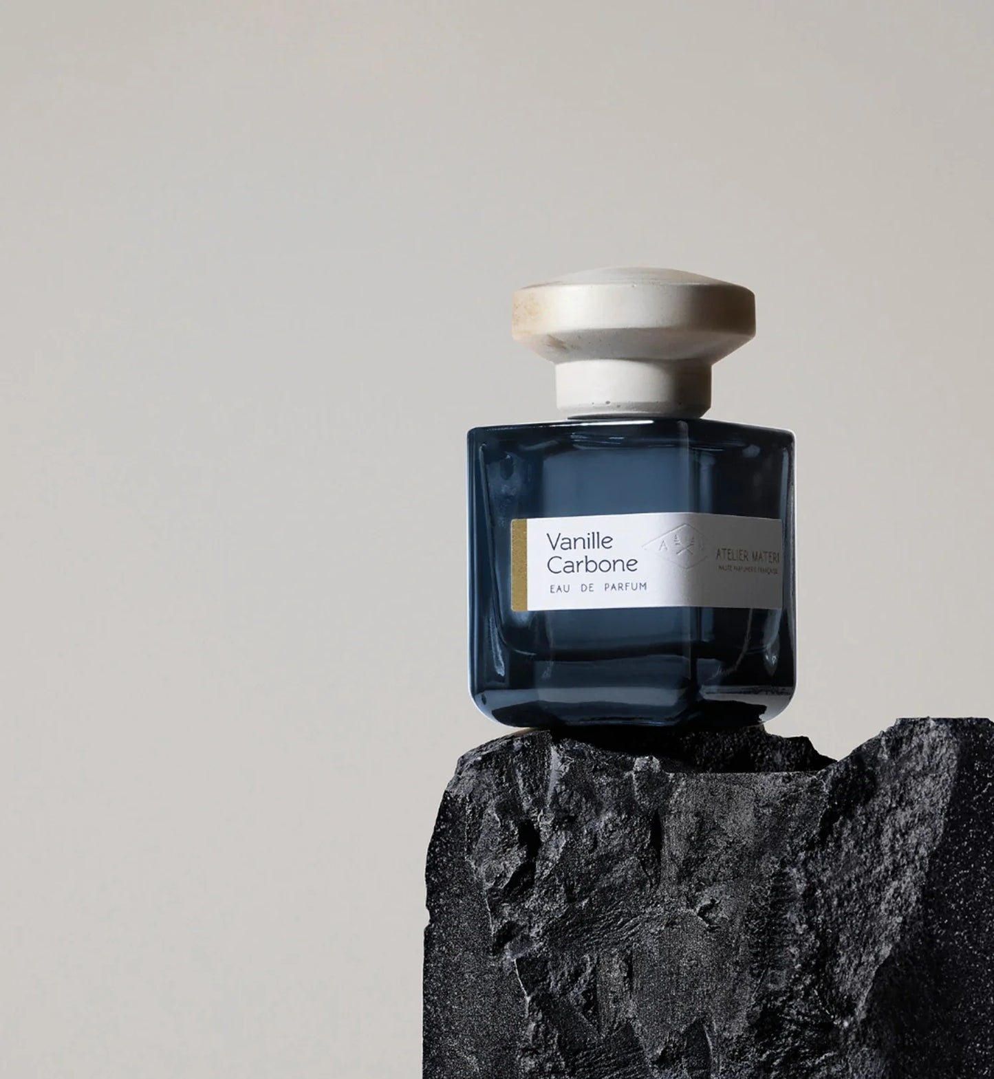 Vanille Carbone by Atelier Materi