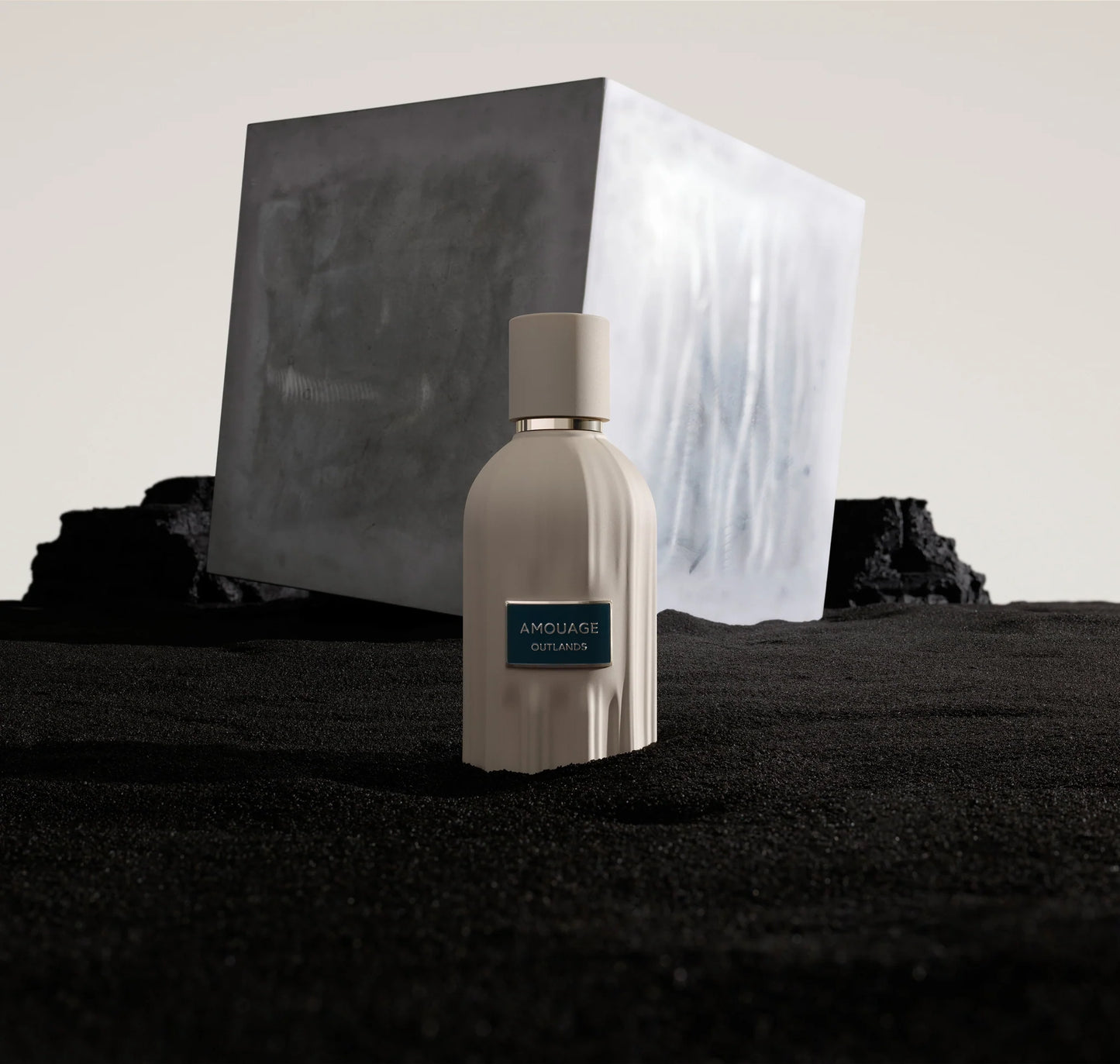 Outlands by Amouage