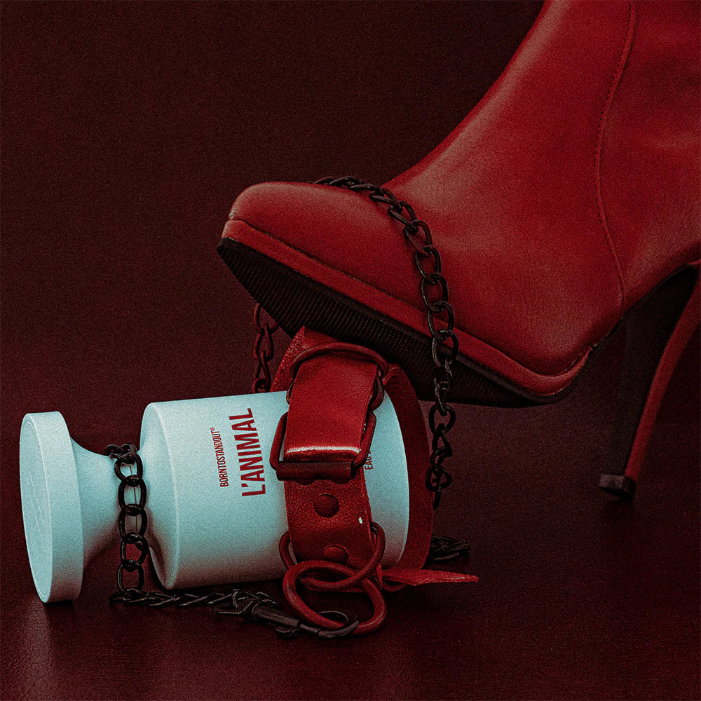 L’animal by Borntostandout