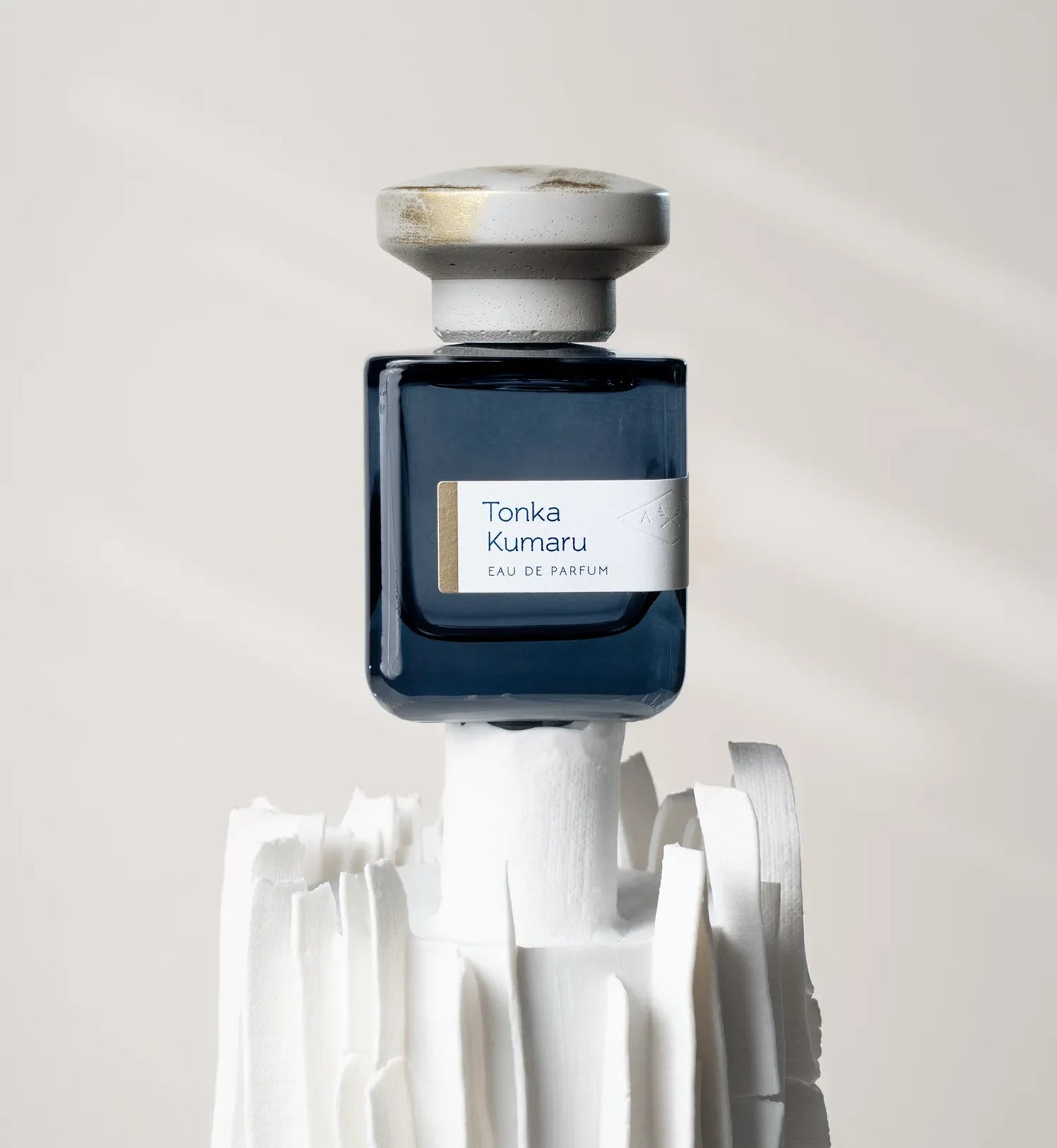 Tonka Kumaru by Atelier Materi