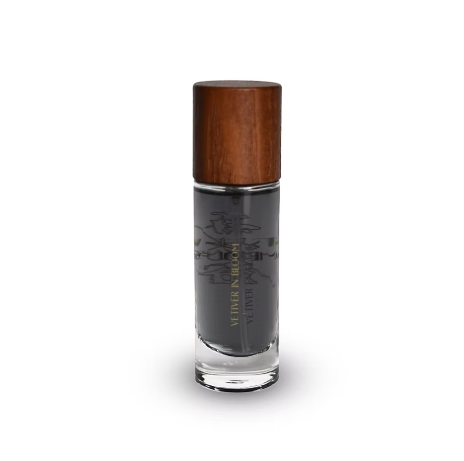 Vetiver in Bloom by Scents of Wood